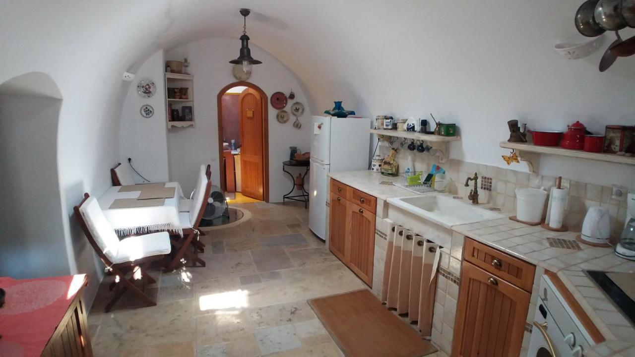 Frillingiánika Kytherian Traditional Home מראה חיצוני תמונה